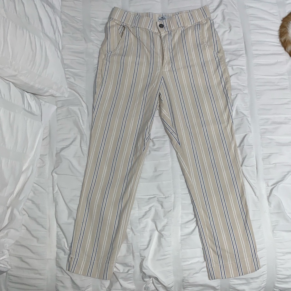 3 for 22! 💎 Hollister Ultra High-Rise Striped Capris Size:S